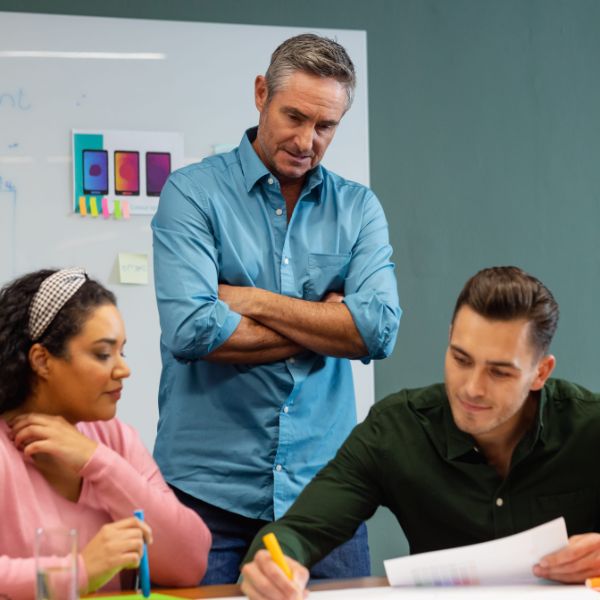 Técnicas de Liderazgo Inspirador y Mentoring